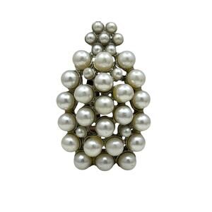 Vintage Simulated Pearl Brooch Silvertone Metal Christmas Tree Pin